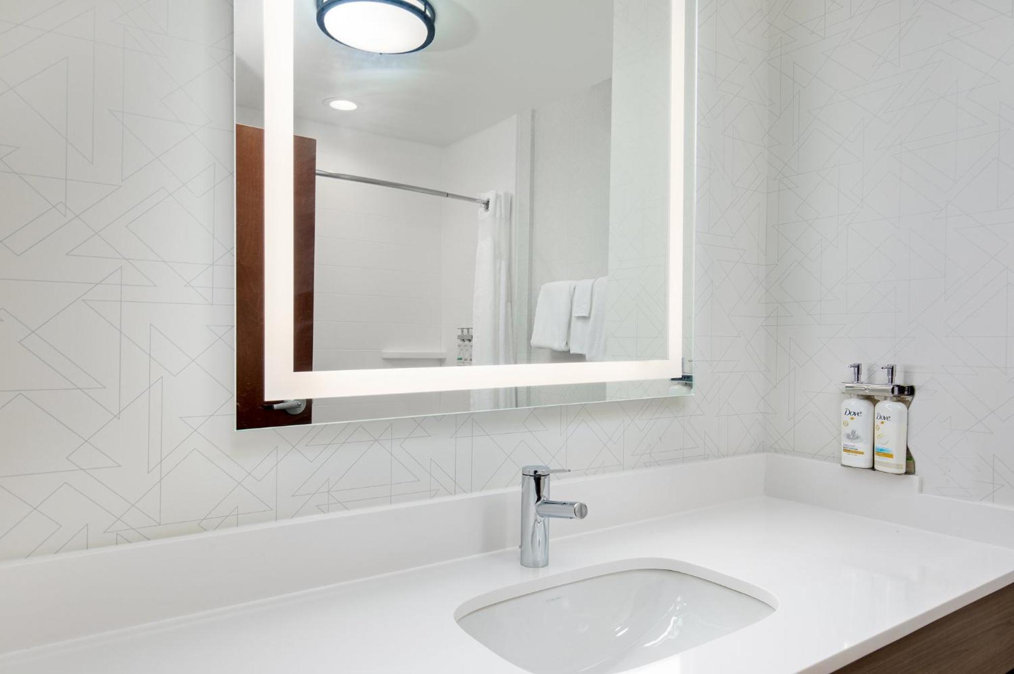 Express & Springs - Chattanooga By Ihg