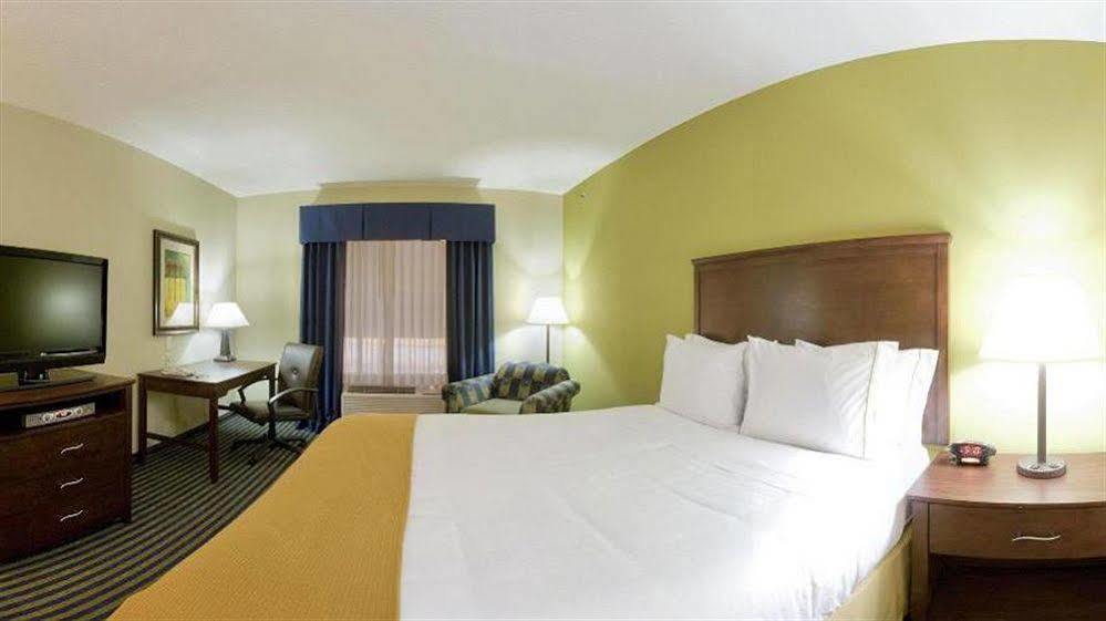 Express & Springs - Chattanooga By Ihg Hotel 2*